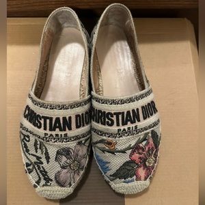 Christian Dior Canvas Rose Mutabilis Granville Embroidered Espadrilles - Size 38